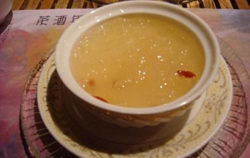 雪耳芦荟 雪耳芦荟