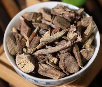 鸡屎藤有什么功效与作用 揭晓鸡屎藤的三大功效